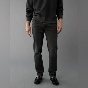 AMERICAN EAGLE FLEX + SLIM JEAN - BLACK WASH SIZE 33 WAIST 30 LENGTH (PREOWN)